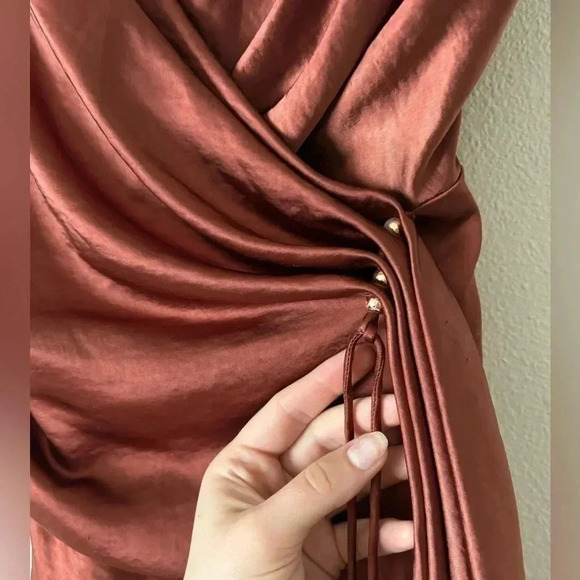 Significant Other Goldie Draped Satin Side Ruched Slip Strappy Mini Dress Bronze - Picture 5 of 10